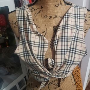 Burberry vest /crop top
